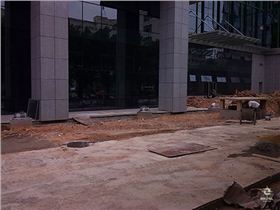 導(dǎo)光管采光系統(tǒng)施工現(xiàn)場 導(dǎo)光管采光系統(tǒng)施工現(xiàn)場