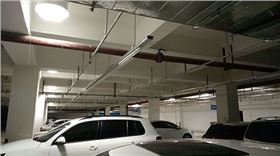 日光照明設(shè)備 日光照明設(shè)備