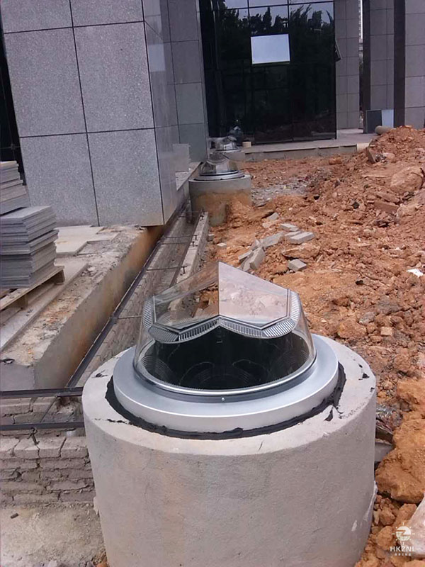 鉆石形采光器節(jié)點(diǎn)圖 鉆石形采光器節(jié)點(diǎn)圖