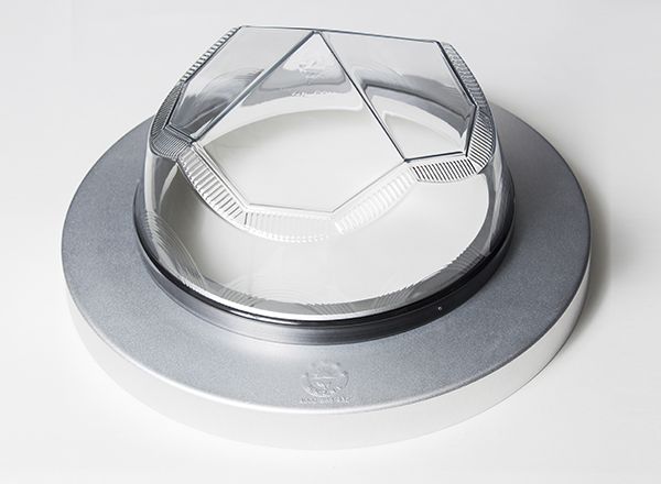 鉆石形采光罩實物-光導(dǎo)照明系統(tǒng) 鉆石形采光罩實物-光導(dǎo)照明系統(tǒng)